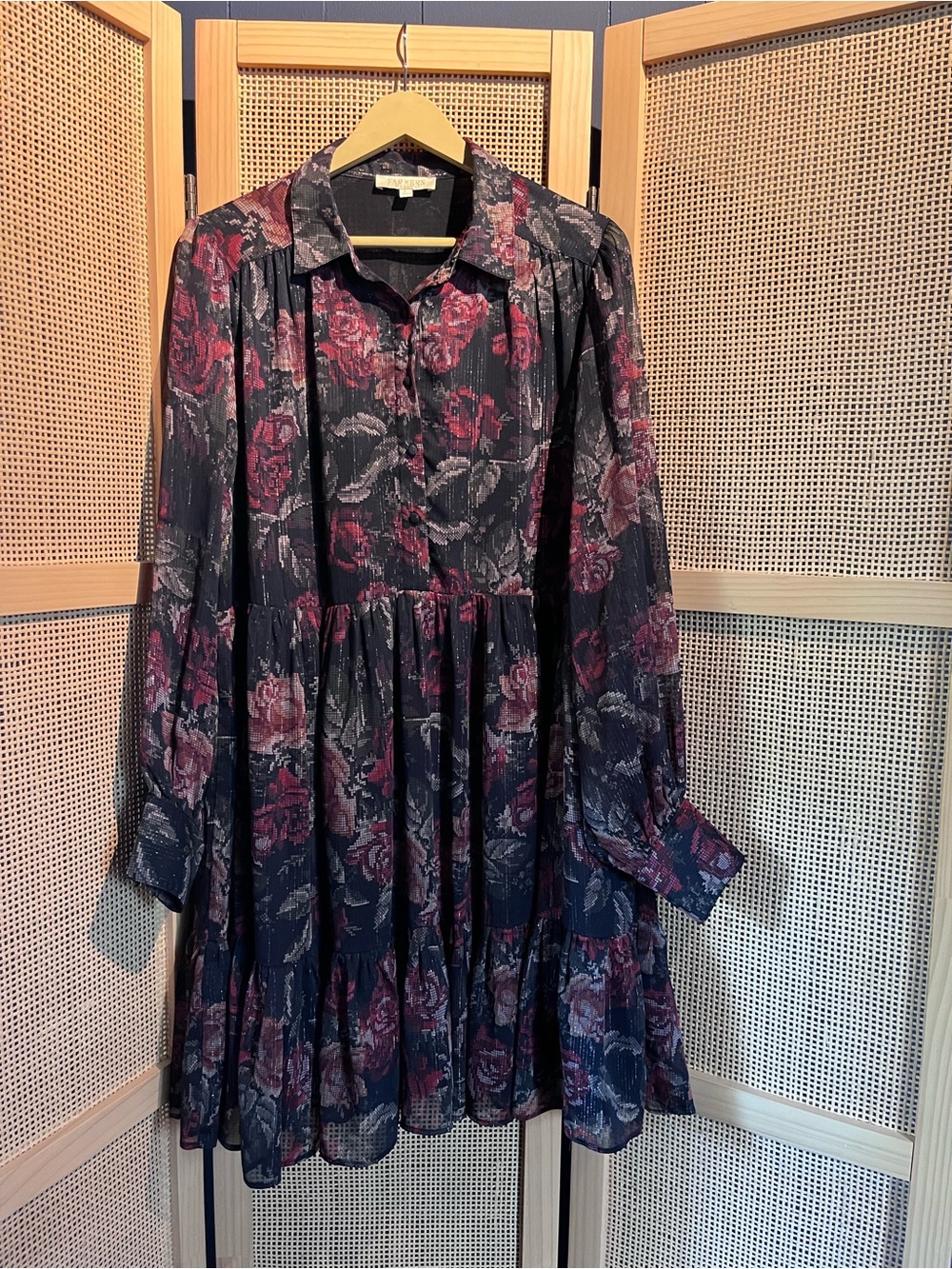 Farmer’s Market Women’s L Floral Shimmer Dress